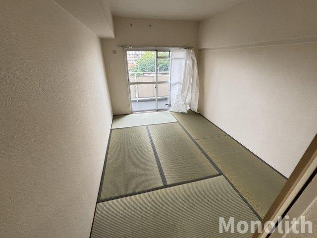 泉北鴨谷台３丁6号棟の和室