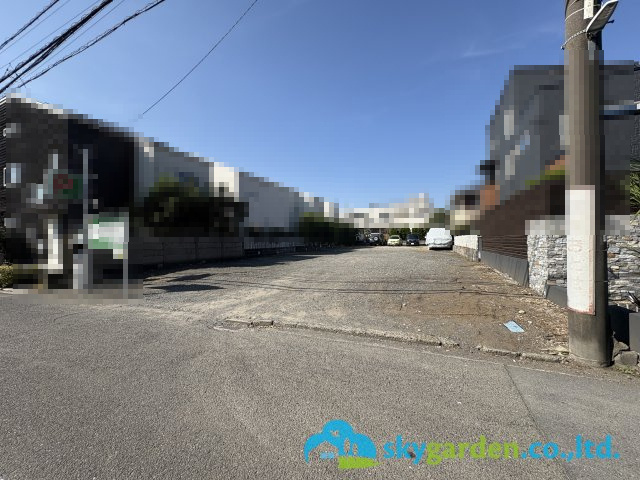 藤沢市鵠沼松が岡4丁目　土地の前面道路含む現地写真