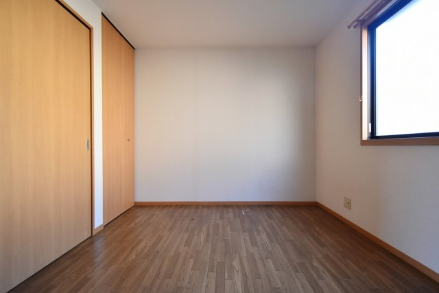 ハイツ・ツゥ・サティの洋室