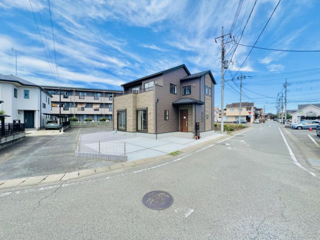 高崎市下中居町の前面道路含む現地写真|車の通りも少なく駐車も楽々♪