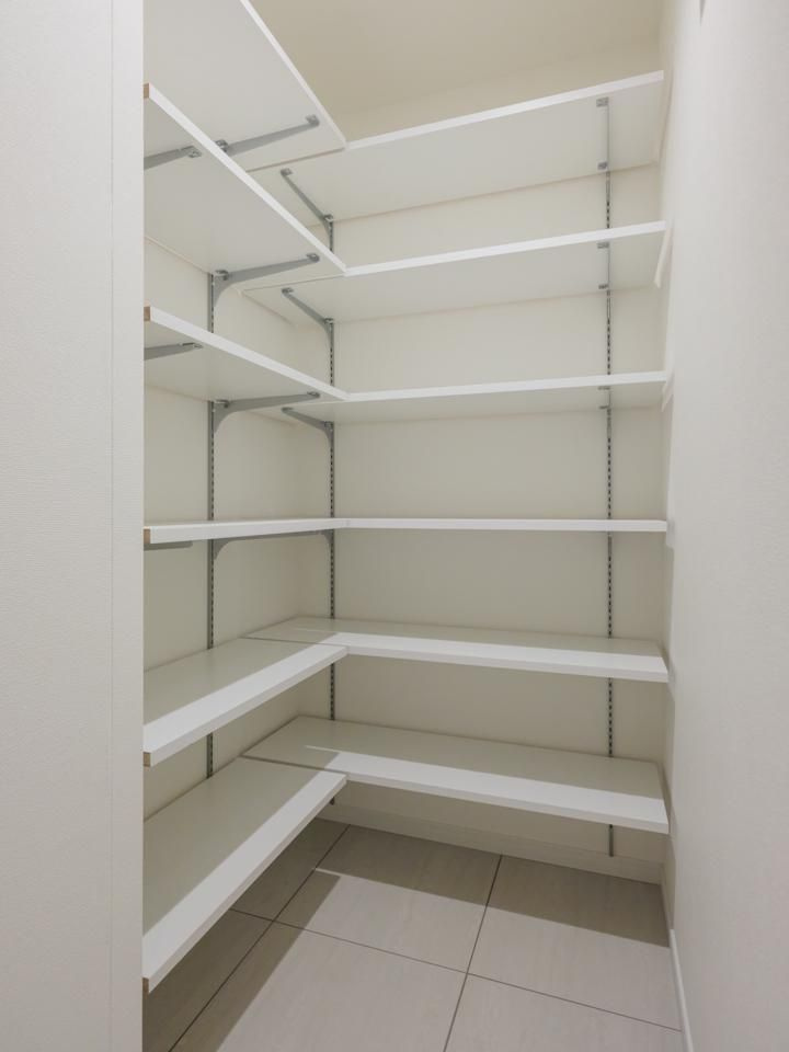 サンクタス川崎タワーの収納|ちょっとした収納スペースも充実しています