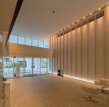 サンクタス川崎タワーのエントランス|落ち着いたエントランスです