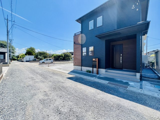 高崎市下佐野町の前面道路含む現地写真|閑静な住宅地♪