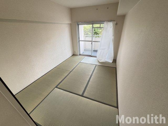 泉北鴨谷台３丁6号棟の和室