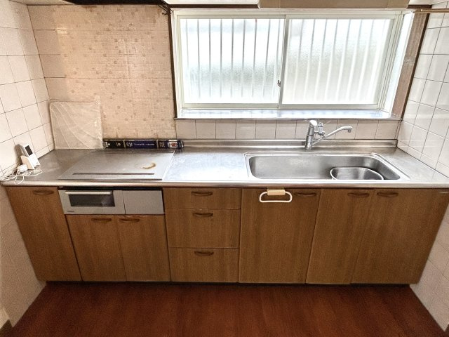 中古住宅　下真桑のキッチン