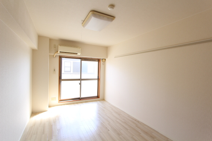 カーサベルデの居間・リビング