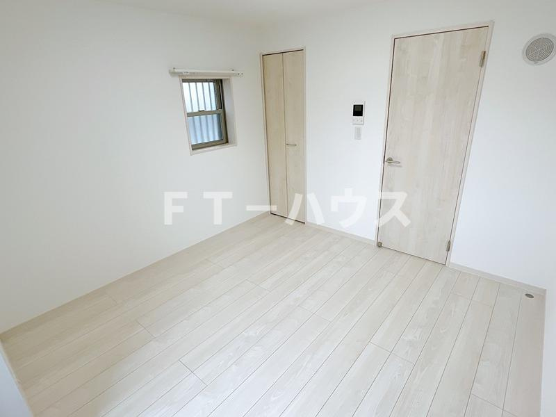 ファーナ津田沼の居間・リビング