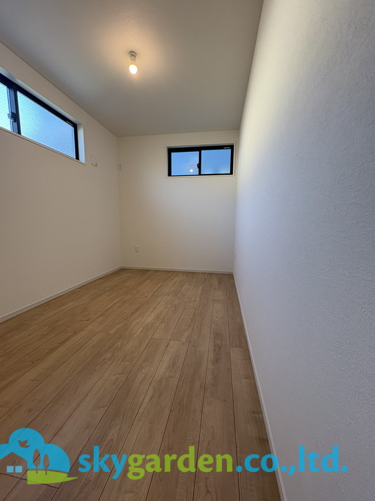 茅ヶ崎市東海岸北5期　新築戸建　全1棟1号棟の洋室