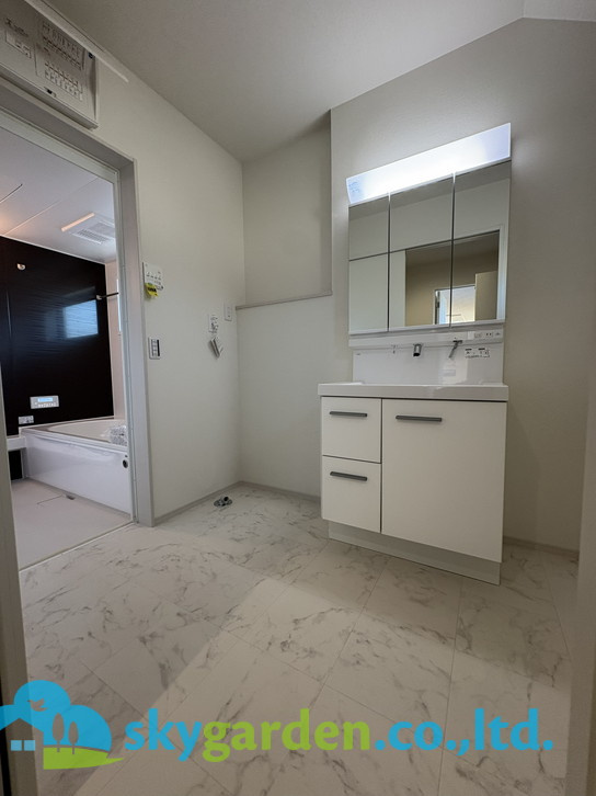 茅ヶ崎市東海岸北5期　新築戸建　全1棟1号棟の独立洗面台