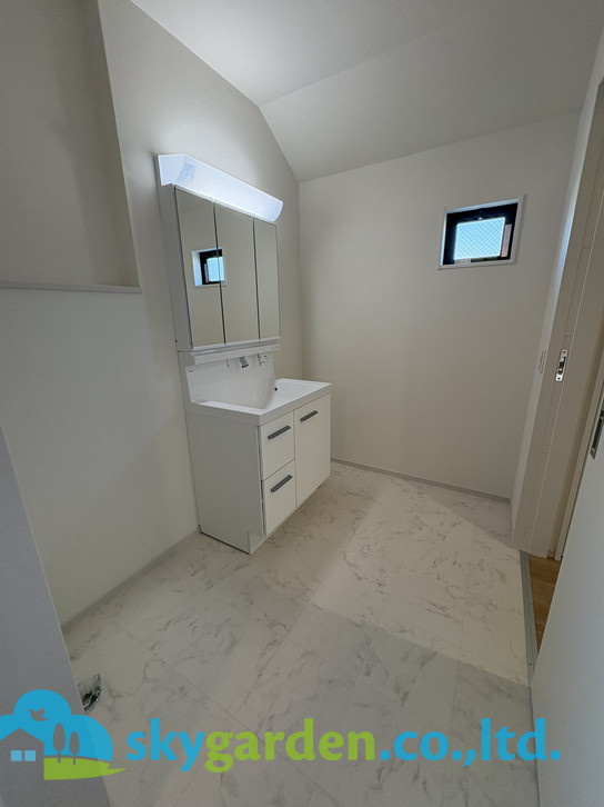 茅ヶ崎市東海岸北5期　新築戸建　全1棟1号棟の脱衣所