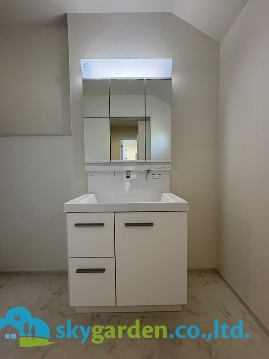 茅ヶ崎市東海岸北5期　新築戸建　全1棟1号棟の独立洗面台