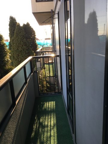 サンガーデンTSK　B棟のバルコニー