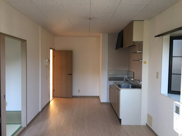 サンガーデンTSK　B棟の居間・リビング