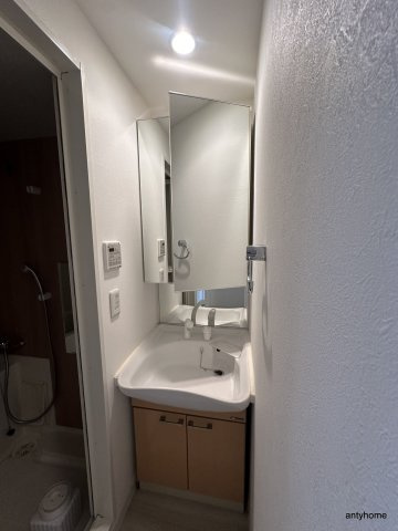 ユーレジデンス淀屋橋　仲介手数料無料の洗面所