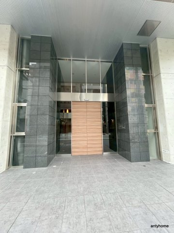 BLAU本町東（旧BPRレジデンス本町東）　仲介手数料無料のエントランス