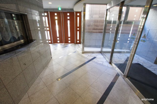 ルプルミエシャピトゥル福島　仲介手数料無料のロビー