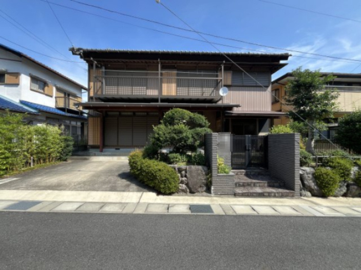 中古住宅　岩井1丁目の外観