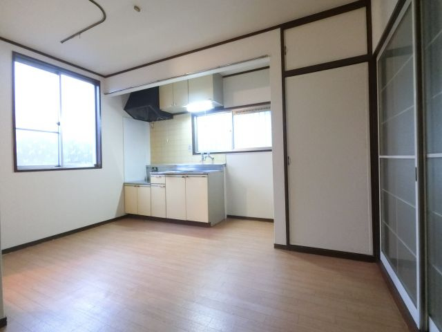 【居間・リビング】