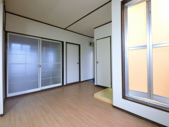 【居間・リビング】