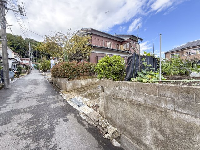 あきる野市雨間　売地の周辺