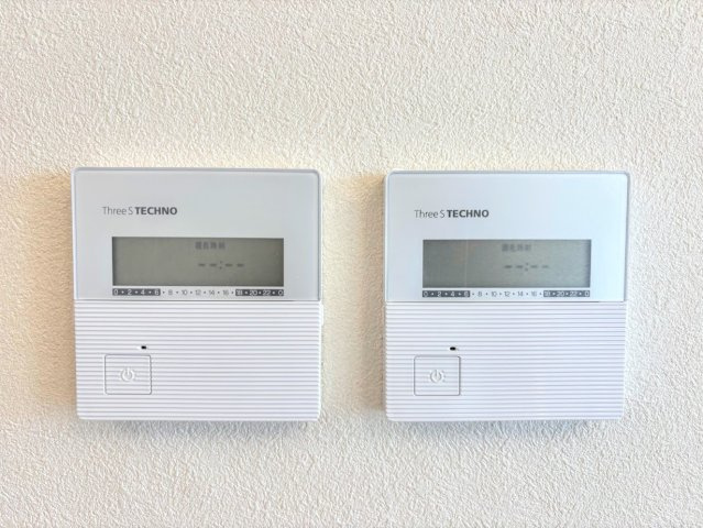 ニューシティ東戸塚タワーズシティ ル・パルクシエルの冷暖房・空調設備|◆冬場に大活躍の「床暖房」搭載！！足元からお部屋全体を暖めてくれる冬のマストアイテム！！温風ではないので乾燥しにくくほこりが舞い散らないのも嬉しいですよね