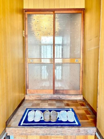 堺市堺区南田出井町1丁　戸建の玄関