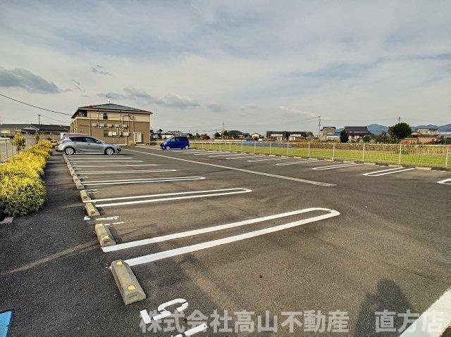 ボヌールⅠの駐車場