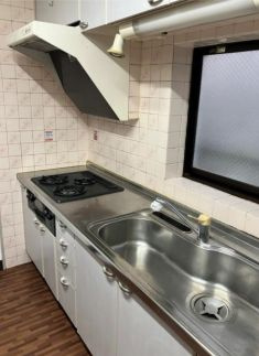 台東区松が谷４丁目の賃貸マンション