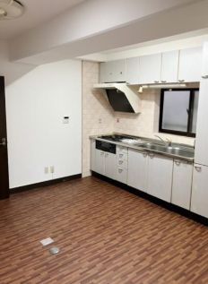 台東区松が谷４丁目の賃貸マンション