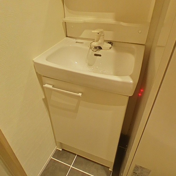 レピュア南千住レジデンスⅡの洗面所