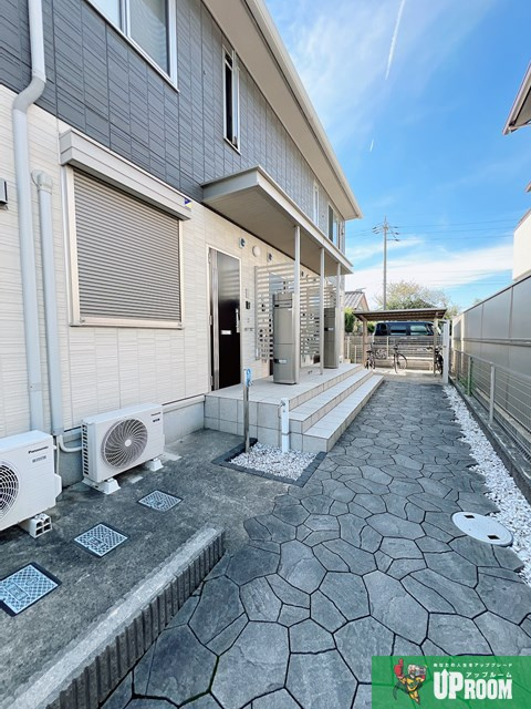 セゾンの駐車場