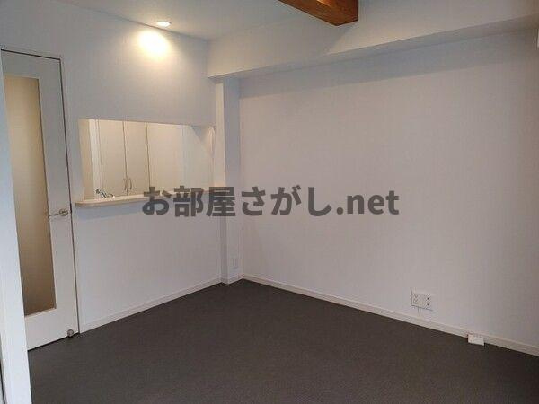 グランデ目白御留山【新宿区×目白／11月中旬空き予定】の居間・リビング