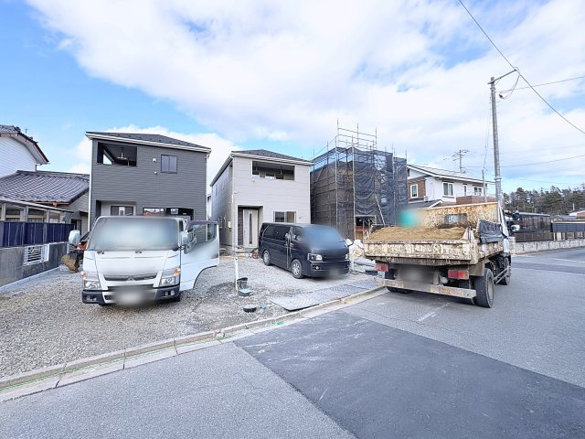 新築戸建・新築建売　南相馬市原町区橋本町第2　第二小・第一中の前面道路含む現地写真