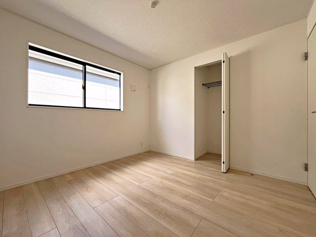 新築戸建・新築建売　南相馬市原町区橋本町第2　第二小・第一中の洋室|6.1帖の洋室　全居室6帖以上でゆとりのある間取りです！