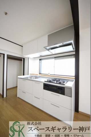 マンション朝霧3号棟のキッチン
