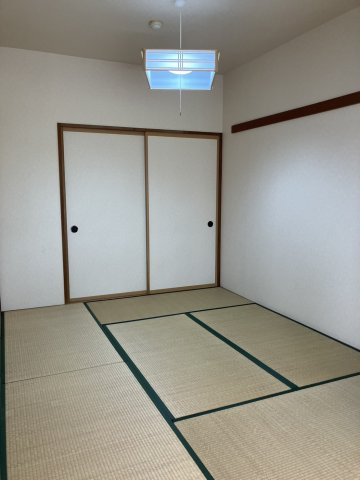 ドラゴンマンション新潟新和壱番館の和室