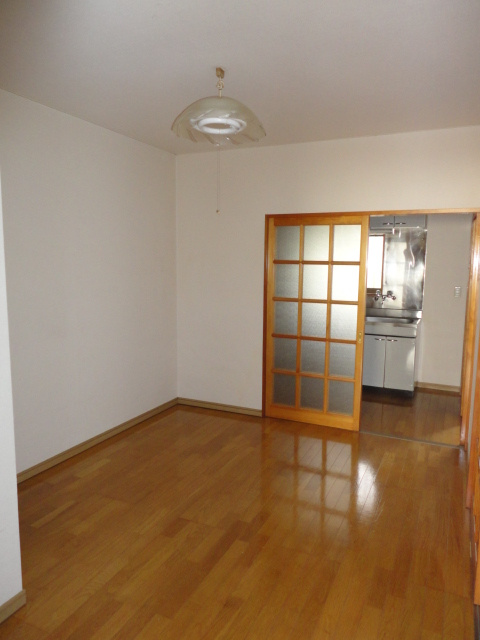 ラ・セゾン司の居間・リビング