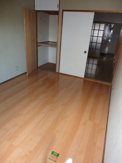 ラ・セゾン司の内装