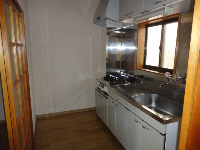 ラ・セゾン司のキッチン