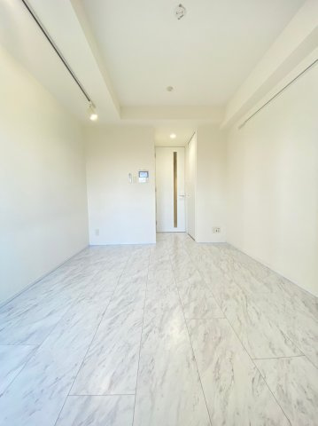 ステージファースト浅草桜橋の居間・リビング