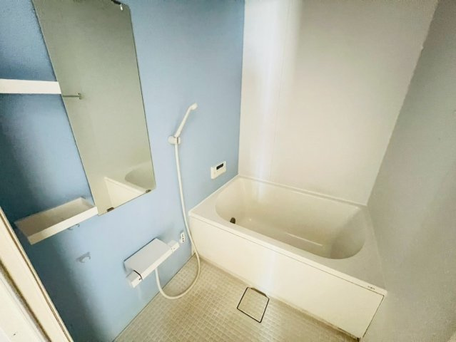 レグルス新明の浴室