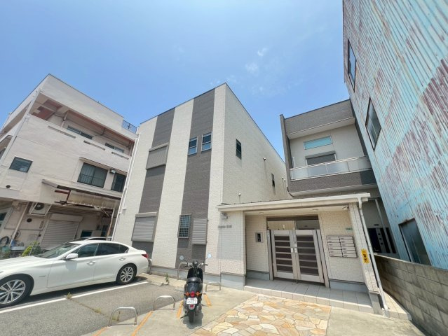 レグルス新明の外観