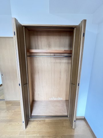 大阪市城東区中央２丁目の賃貸マンションの収納