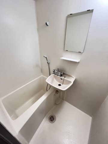 大阪市城東区中央２丁目の賃貸マンションの浴室