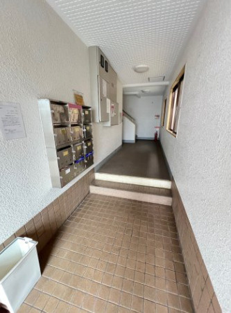 第三町田マンションのロビー