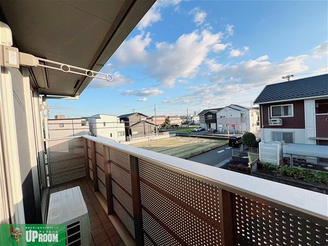 ロイヤルタウン Aのバルコニー