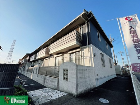 ロイヤルタウン A