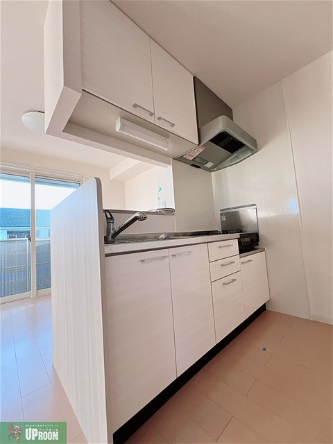 ロイヤルタウン Aのキッチン