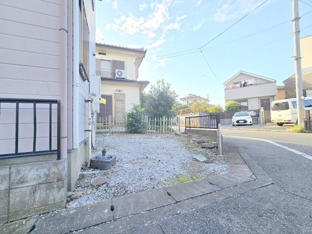 青梅市新町3丁目　中古戸建の駐車場