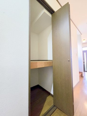 青梅市新町3丁目　中古戸建の収納